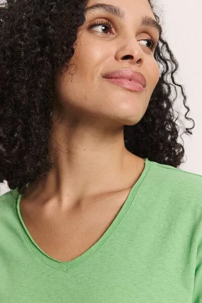 Tranquillo Tranquillo Jerseyshirt Liiz aus Leinen - peppermint green – Produktbild 6 von 6