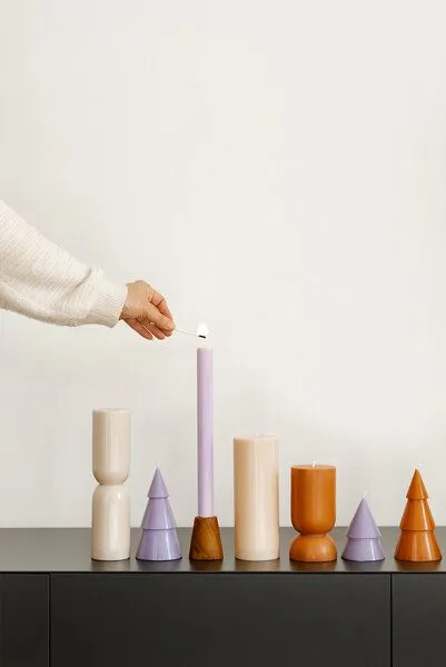 Originalhome Originalhome Gute Stabkerzen für bewusste Geschenke - paraffinfrei & vegan, Lila (lavender), – Produktbild 2 von 3