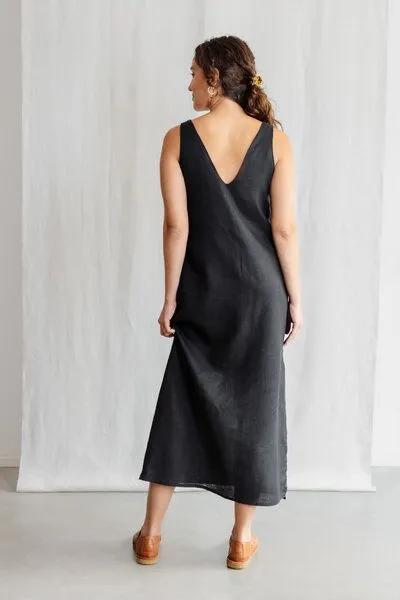 Jyoti - Fair Works Jyoti - Fair Works Hanf/Tencel Midikleid Arohi, Schwarz, – Produktbild 4 von 4