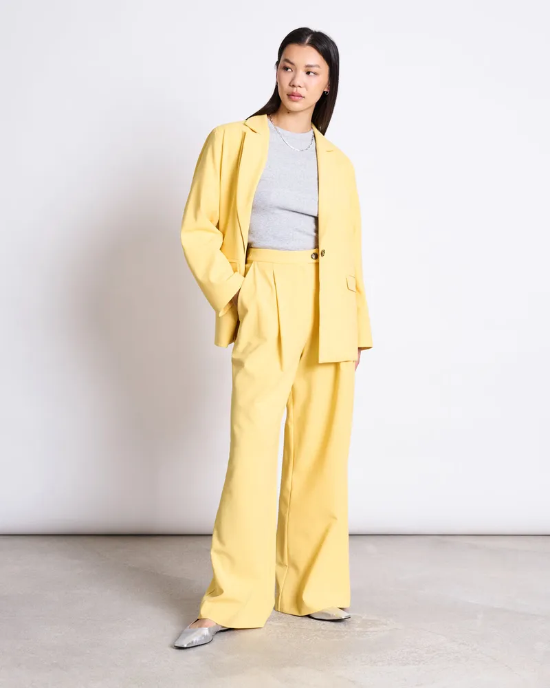 JAN N JUNE JAN 'N JUNE Damen vegan Hose Pleated Wide Niva Buttercup, Gelb, – Produktbild 1 von 2