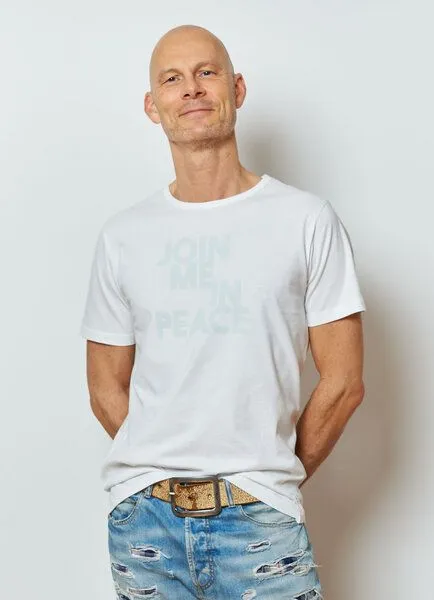 SPARKLES OF LIGHT SPARKLES OF LIGHT Yoga Shirt | JOIN ME IN PEACE, Weiss, – Produktbild 1 von 2