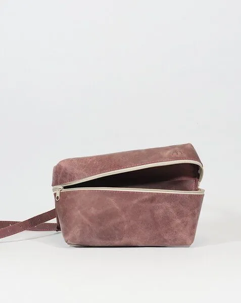 monday market monday market Bauchtasche Lucas aus Leder, Altrosa, – Produktbild 4 von 4