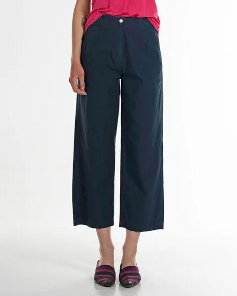 Alma & Lovis Alma & Lovis 7/8 Chino Sommerhose aus reiner Bio-Baumwolle | Summer Pants, Navy (blau), – Produktbild 1 von 3