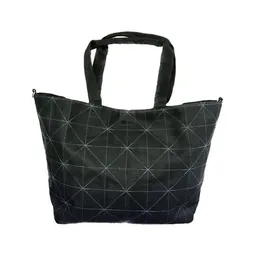 Beadbags Beadbags Universaltragetasche aus reused Moskitonetz NET01 – Produktbild 1 von 1