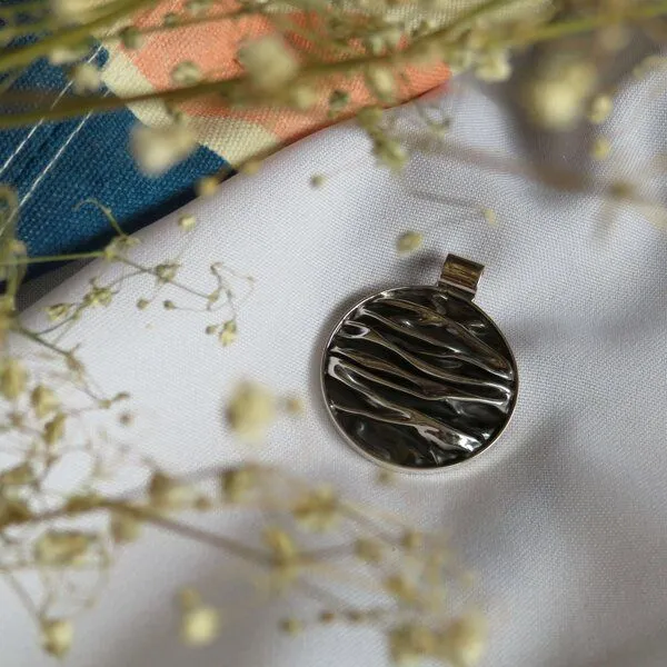 pakilia pakilia Silber Kette Wellen-Rund Fair-Trade und handmade – Produktbild 4 von 4