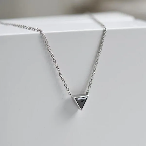 Eppi Eppi Goldene Halskette mit schwarzem Diamant Baya, Gelb, – Produktbild 2 von 4