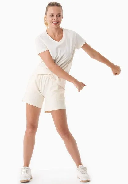 ORGANICATION ORGANICATION SABBRINA | Leichte Sweatshorts aus Bio-Baumwolle, Off white, – Produktbild 1 von 4