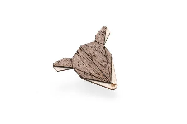 BeWooden BeWooden Brosche aus Holz – Reh – Produktbild 2 von 4