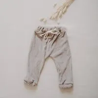 FINO & Stitch FINO & Stitch DIY Nähset Jogger Pants Cord Bio-Baumwolle - zugeschnitten – Produktbild 1 von 1