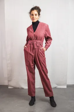 Jyoti - Fair Works Jyoti - Fair Works Damen vegan Jumpsuit Keerthi Altrosa – Produktbild 1 von 1