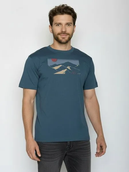 GreenBomb GREENBOMB Mountain Tour Fusion - Lässiges Oversize-T-Shirt aus Bio-Baumwolle / hochwertiger Print / GOTS / Fair & Vegan, Blau (blue pine), – Produktbild 1 von 4