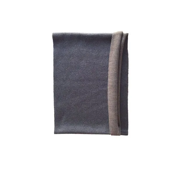 austriandesign.at austriandesign.at RundSchal aus extrafeiner Merinowolle, Blaugold/natur, – Produktbild 2 von 3