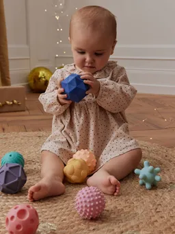 Vertbaudet 8er-Set Baby Sensorikbälle – Produktbild 1 von 1