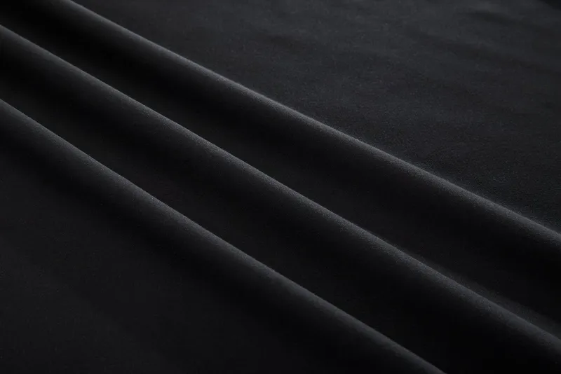 OTTO home Wendebettwäsche Desner2 100% Microfaser, extra weich, allergikerfreundlich, Microfaser, 3 teilig, Premium Qualität, uni, schnell trocknend, pflegeleicht, ab 135x200 cm, Grau|schwarz, – Produktbild 5 von 6