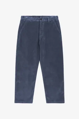 KnowledgeCotton Apparel KnowledgeCotton Apparel Herren vegan Chinohose Flint Weiter Cord Vintage Indigo – Produktbild 1 von 1