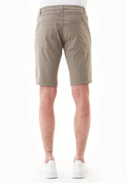 ORGANICATION ORGANICATION Regular-Fit Shorts aus Bio-Baumwolle, Smokey olive, – Produktbild 4 von 4