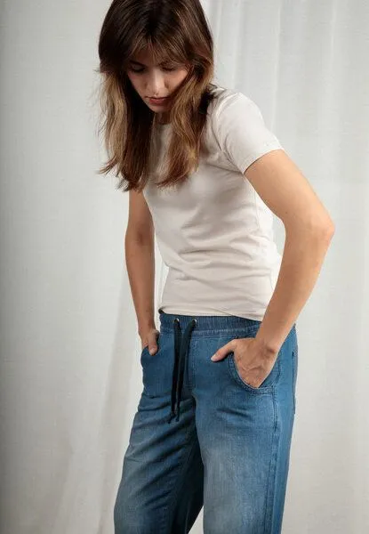 TORLAND TORLAND Lockere Hose im Jeans-Look mit Gummizug CHARLIE – Produktbild 3 von 4