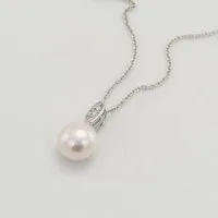 Eppi Eppi Silberner Perlenanhänger mit Diamanten Allaire – Produktbild 1 von 1