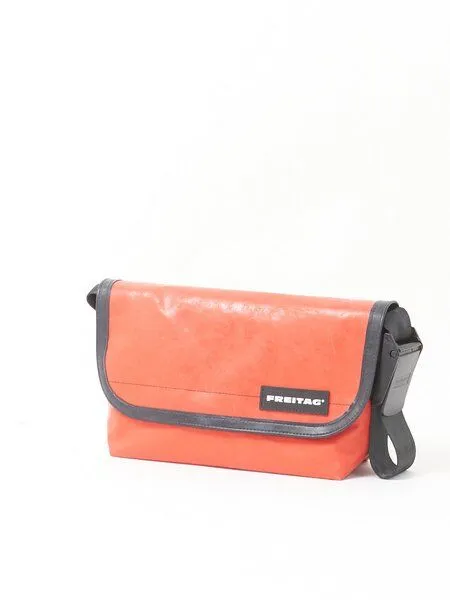 Freitag Freitag F41 Hawaii Five-O - red (000004103427) – Produktbild 2 von 3