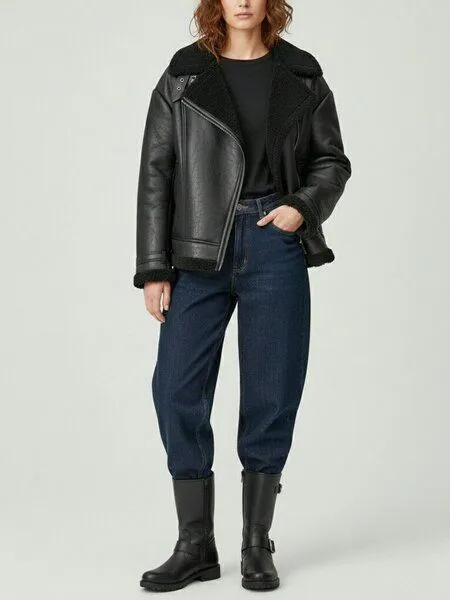 Will's Vegan Shop Will's Vegan Shop Übergroße Aviator-Jacke aus recyceltem veganem Shearling Damen, Schwarz, – Produktbild 1 von 2