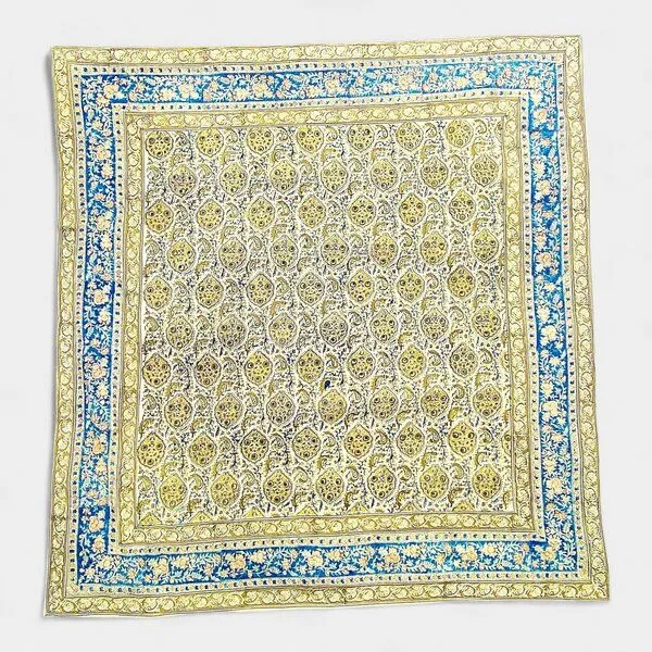 Der Lindwurm Der Lindwurm Kalamkari- Tuch (110x110 cm), Handdruck mit Pflanzenfarben, Gelb/blau, – Produktbild 1 von 2