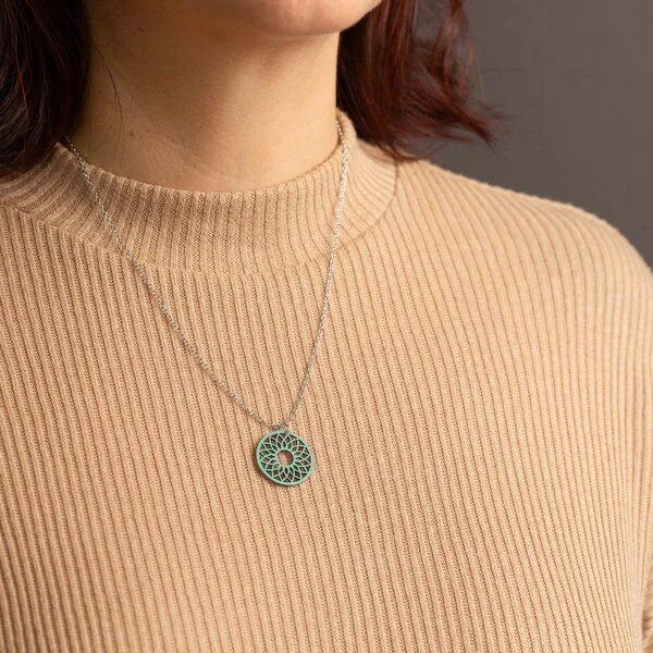 feinformart feinformart Kette mit Holzanhänger 'Spirit', Aquamarin (türkis), – Produktbild 2 von 4