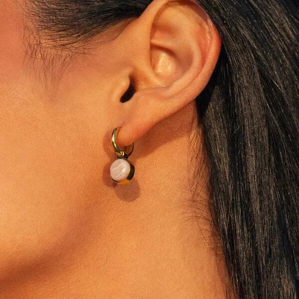 ALEXASCHA ALEXASCHA Gold Clip Creolen mit Anhänger | Mix & Match, Apricot, – Produktbild 2 von 4