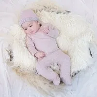 OrganicEra Baby Schlafanzug 'OrganicEra' aus BIO-Baumwolle, Rose melange (rose), – Produktbild 1 von 1
