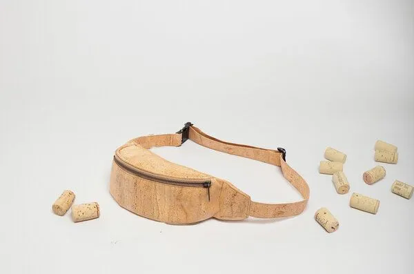 Kork-Deko Kork-Deko Bauchtasche aus Kork – Produktbild 3 von 4