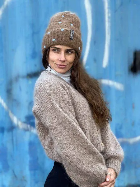 PANAPUFA PANAPUFA Gepunktete Mütze aus Mohair und Alpaka, Braun camel, – Produktbild 3 von 4