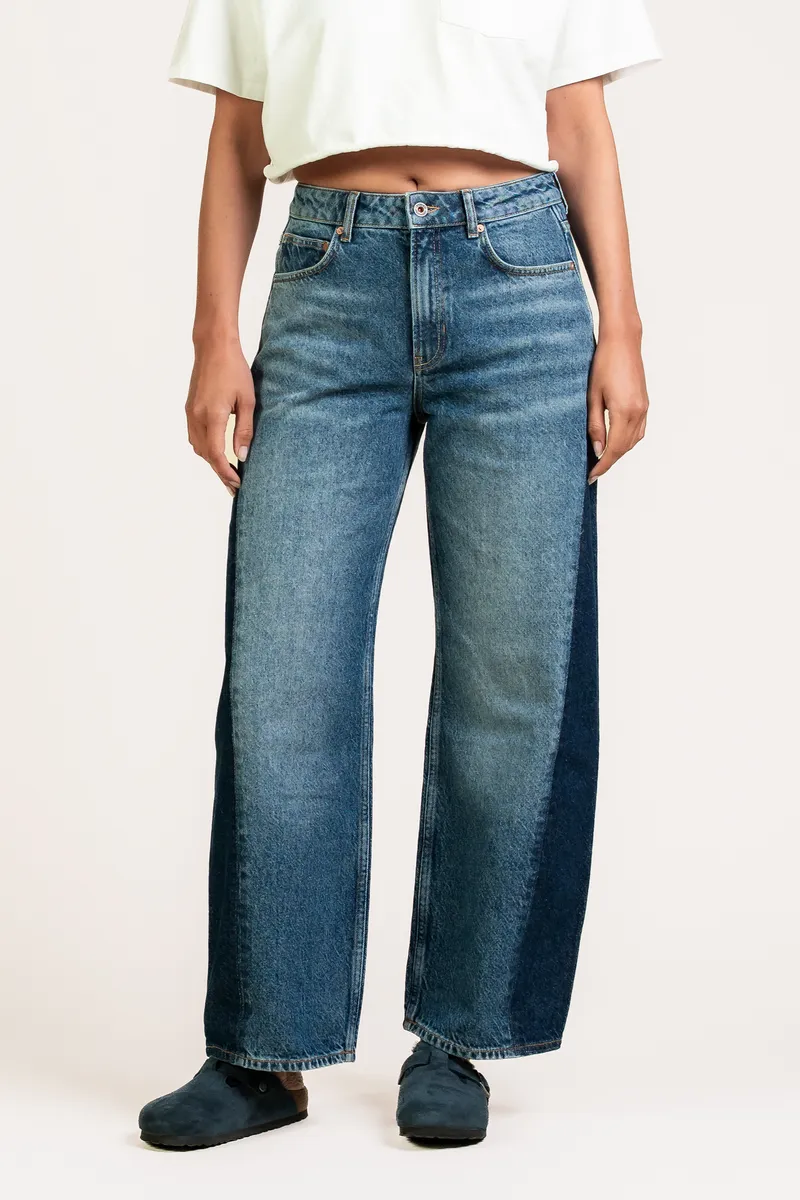 Kuyichi Kuyichi Damen vegan Jeans Lucy Loose Shadow Blue, Blau, – Produktbild 2 von 2