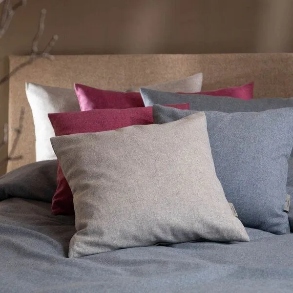 nahtur-design nahtur-design Bettwäsche aus Feinloden | 100% mulesingfreie Merinowolle, Grau, – Produktbild 4 von 4