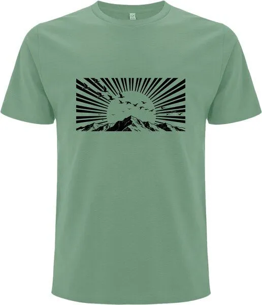 Spreecult Spreecult Holzschnitt Sonnenstrahlen - Bio und Fair - Männer Unisex T-Shirt - Berge u Vögel, Sage green, – Produktbild 2 von 2