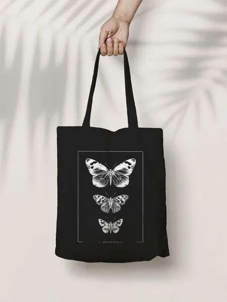 Bio-Baumwolltasche bedruckt - Schmetterlinge - Fairtrade - schwarz // ShellyCreates – Produktbild 1 von 3