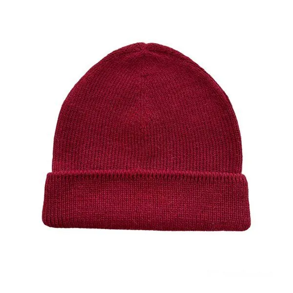 TINKU -Celebrating Bolivian Heritage TINKU -Celebrating Bolivian Heritage 100% Baby Alpaka Beanie Mütze (ILLIMANI) aus Bolivien (Handgestrickt), Rot, – Produktbild 1 von 4