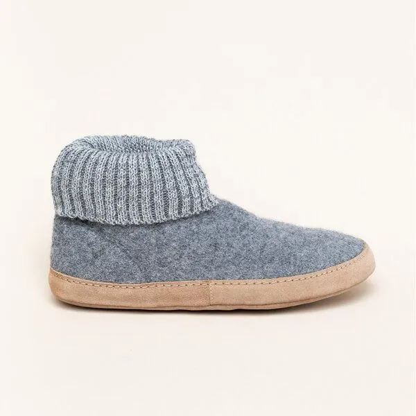 Gottstein Gottstein Hüttenschuh Dakota - Hoher Filzhausschuh für Damen & Herren aus 100% Schurwolle mit extra bequemer Ledersohle & elastischem Strickbund, Grau, – Produktbild 3 von 4
