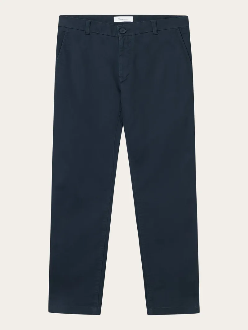 KnowledgeCotton Apparel KnowledgeCotton Apparel Herren vegan Chino-Hose Luca Slim Twill Total Eclipse Navy, Extra dunkelblau, – Produktbild 1 von 2