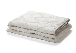NATUREHOME NATUREHOME Bettdecke aus Bio-Baumwolle Vierjahreszeiten 155x220 cm – Produktbild 1 von 1