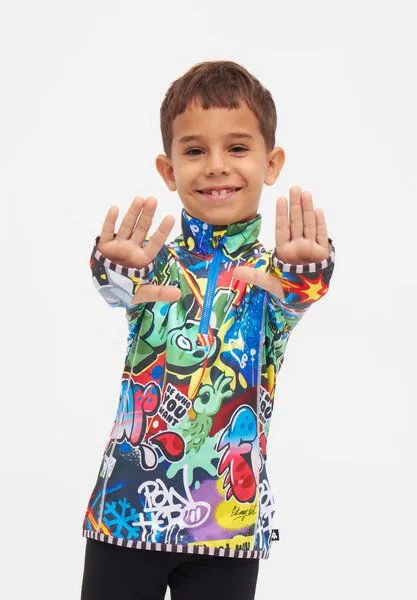 WeeDo WeeDo Langarmshirt „Cosmo Sprayprint“, Grafitti print, – Produktbild 1 von 4