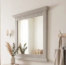 OTTO home Spiegel Rustic, Garderobenspiegel, Landhausstil (Made in Europe), Rahmen in Kiefer massiv, Breite 78 cm, mit Zierfräsungen – Produktbild 1 von 1