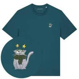 LIGARTI Besticktes T-Shirt – Babette die Winter-Katze – LIGARTI Tiermanufaktur – Produktbild 1 von 1