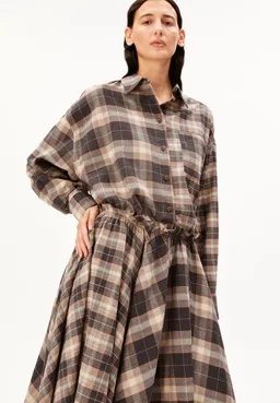 ARMEDANGELS ARMEDANGELS Nalaani Patched Check Damen Bluse aus 100% Bio-Baumwolle – Produktbild 1 von 1