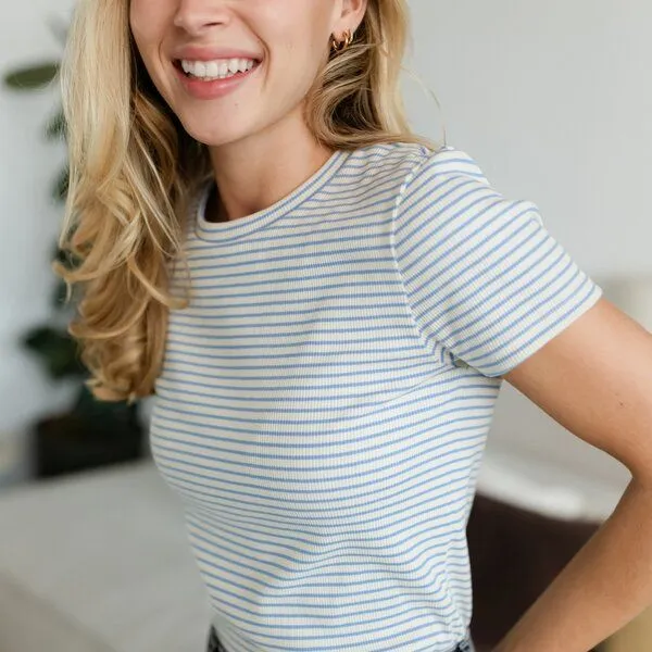NORDLICHT NORDLICHT Gestreiftes Ripp T-Shirt Elvie, Hellblau (blau), – Produktbild 3 von 4