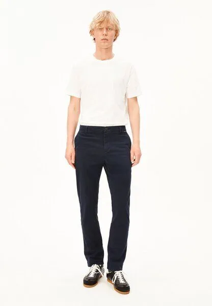 ARMEDANGELS ARMEDANGELS AASTER Herren Chino Hose aus Bio-Baumwoll Mix, Night sky, – Produktbild 4 von 4