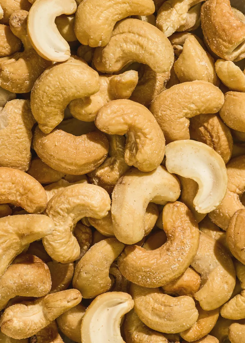 KoRo Geröstete und gesalzene Cashewkerne 1 kg – Produktbild 3 von 5