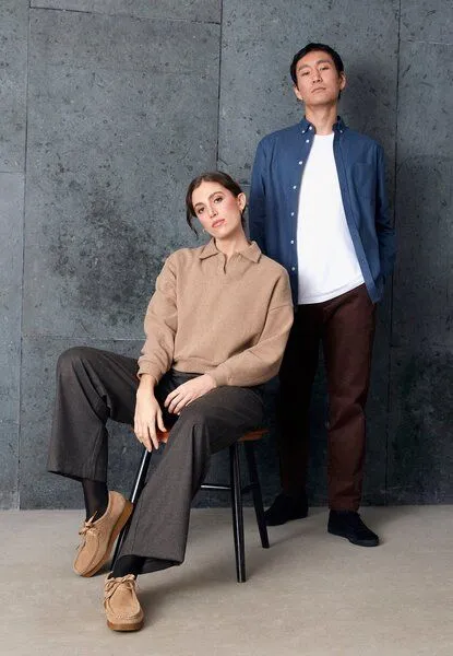 Givn Berlin Givn Berlin Sweater GBRESA aus recycelter Baumwolle mit Kragen, Beige, – Produktbild 3 von 4