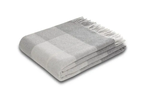 biederlack biederlack Plaid Wohndecke Fransenplaid "Quito" 100 % Wolle, Grey, – Produktbild 3 von 4