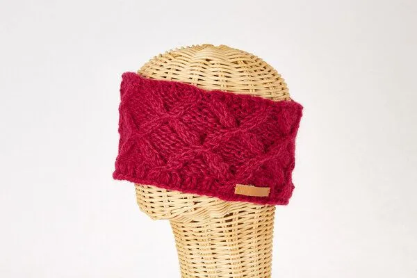 short'n'pietz short'n'pietz Schurwollstirnband mit Zopfrautenmuster, handgestrickt, Beere, – Produktbild 1 von 1