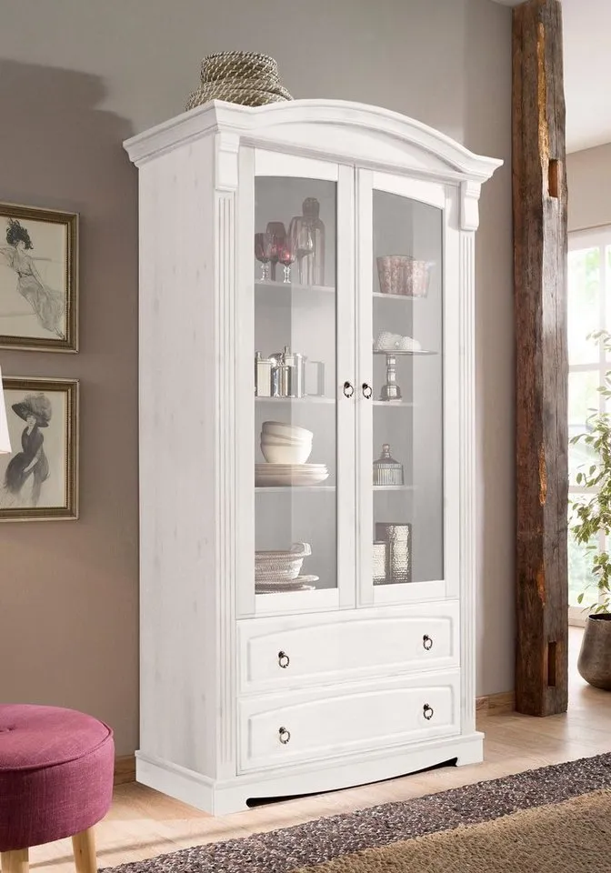 OTTO home Glasvitrine Anna, Standvitrine, Vitrinenschrank, Vitrine (Gesamtmaße (B/T/H): ca. 97/46/188 cm) mit Glastüren, 2 Schubladen, Höhe 188 cm, aus massiver Kiefer, FSC®, Weiß, – Produktbild 3 von 5