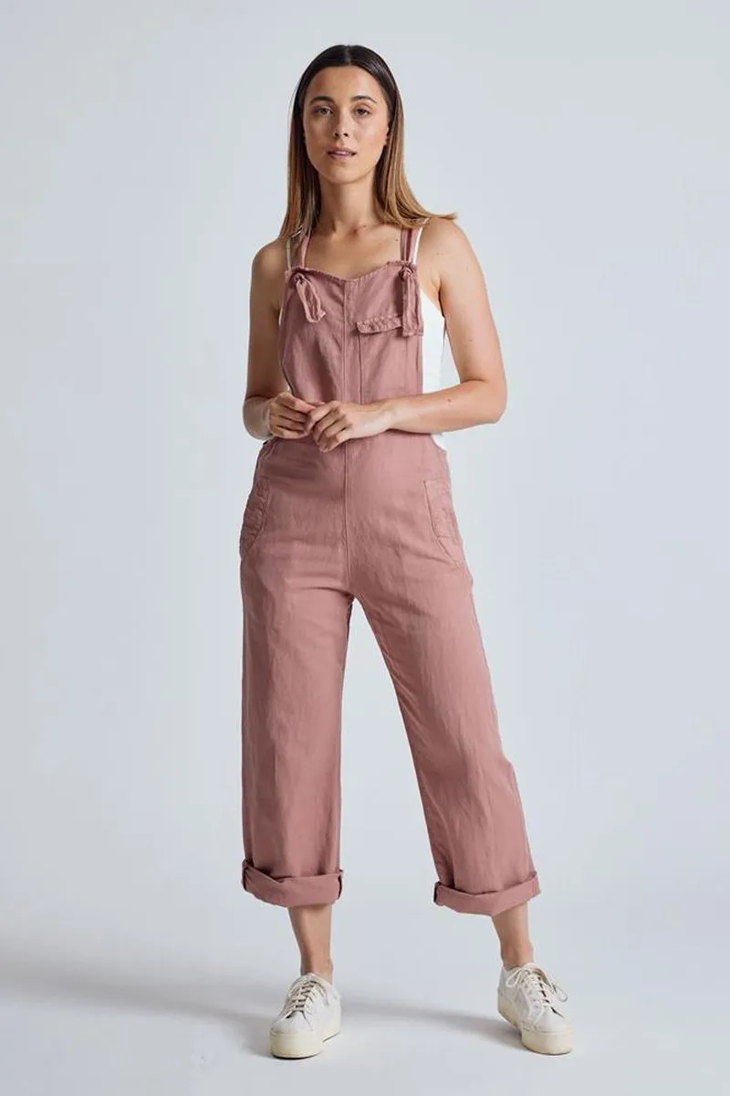 Flax and Loom Leinen-Latzhose Modell: Mary-Lou, Retro pink, – Produktbild 1 von 1
